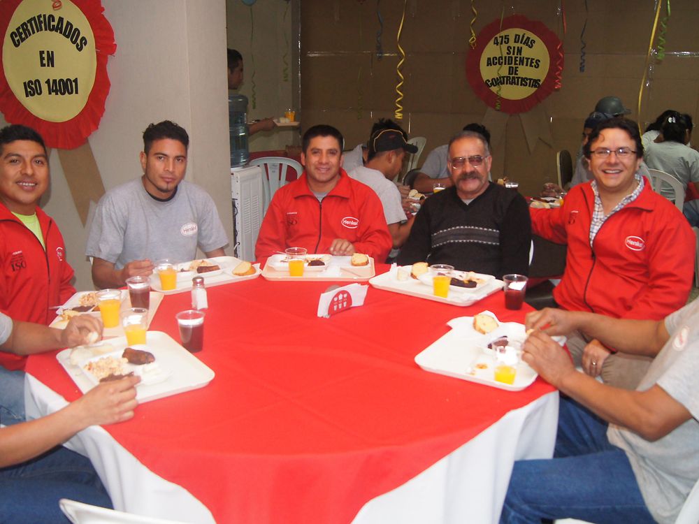 
As a way of thanking the employee a breakfast was held at the plant in Guatemala.