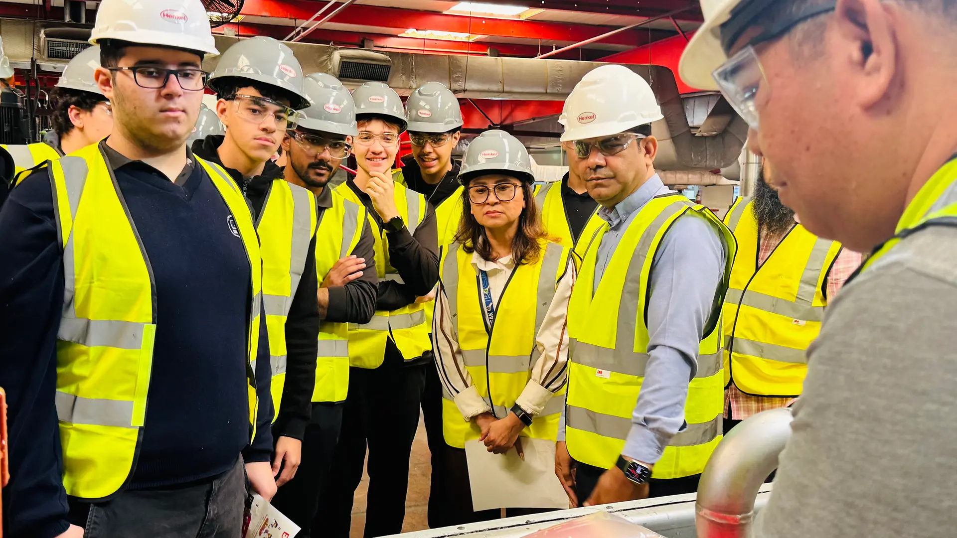 Henkel Industrial Company Opens Its Doors to Senior Students