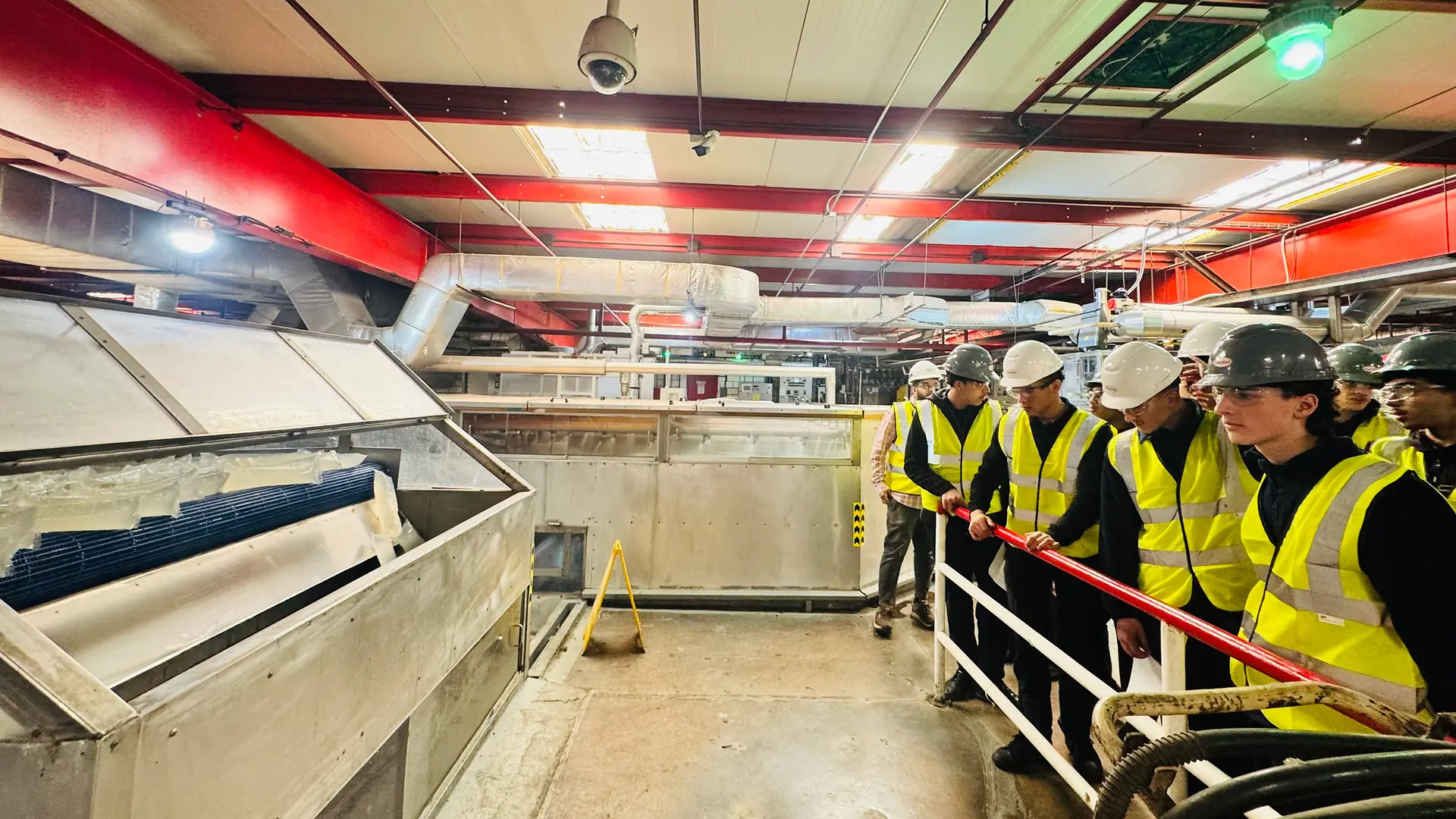 Henkel Industrial Company Opens Its Doors to Senior Students