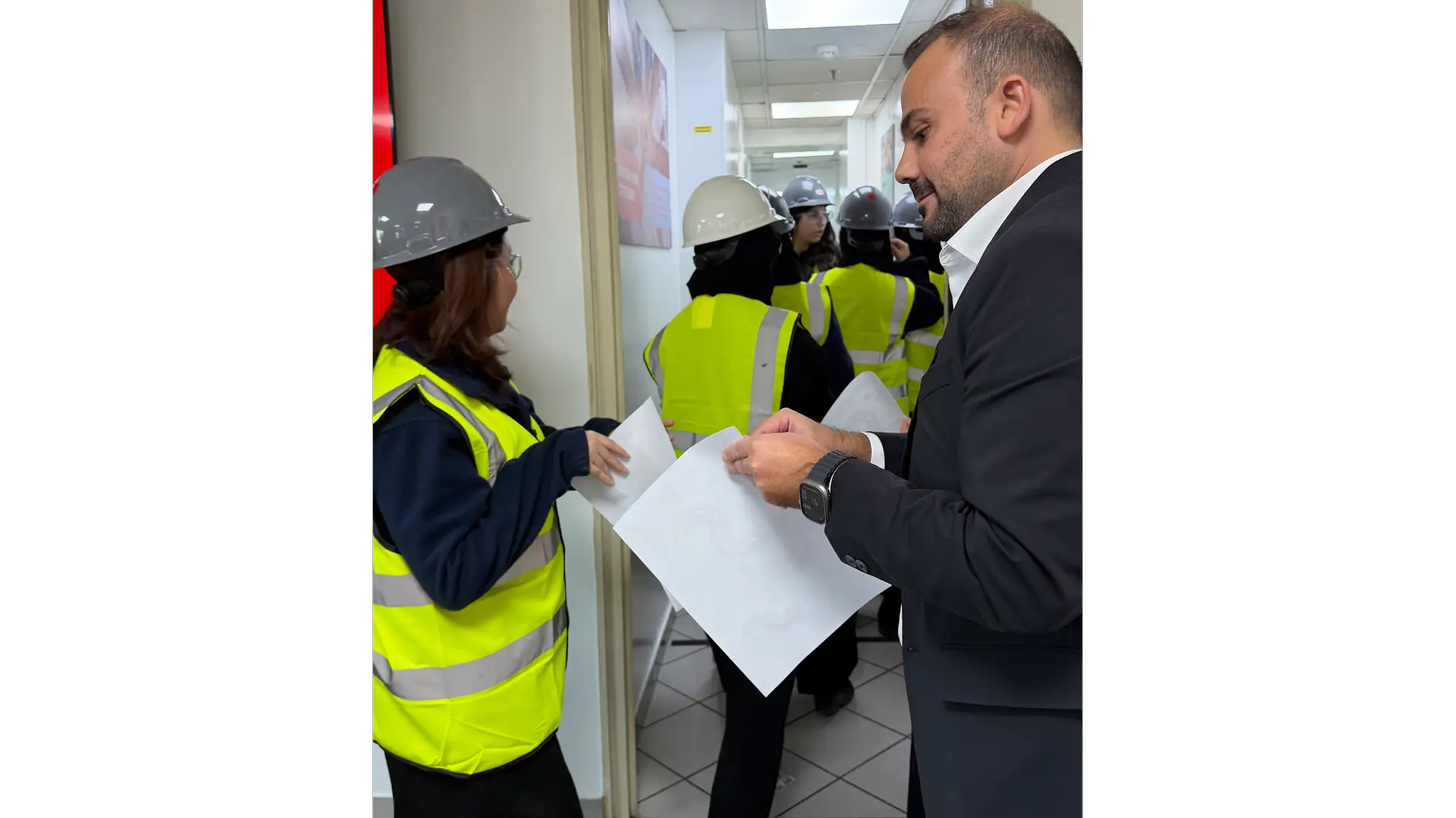 Henkel Industrial Company Opens Its Doors to Senior Students