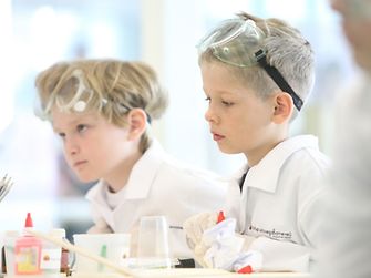 Im Wissenschaftsmuseum „Experimentanium“